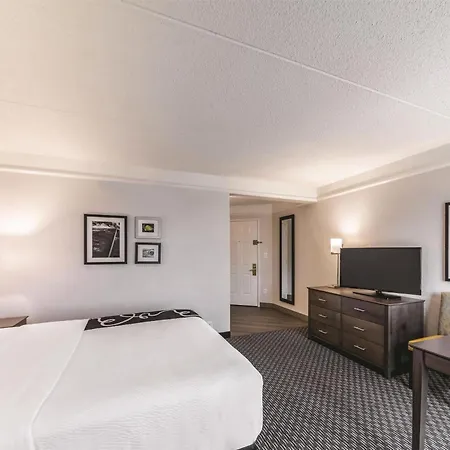 Hotel La Quinta By Wyndham Austin Airport Esterno foto