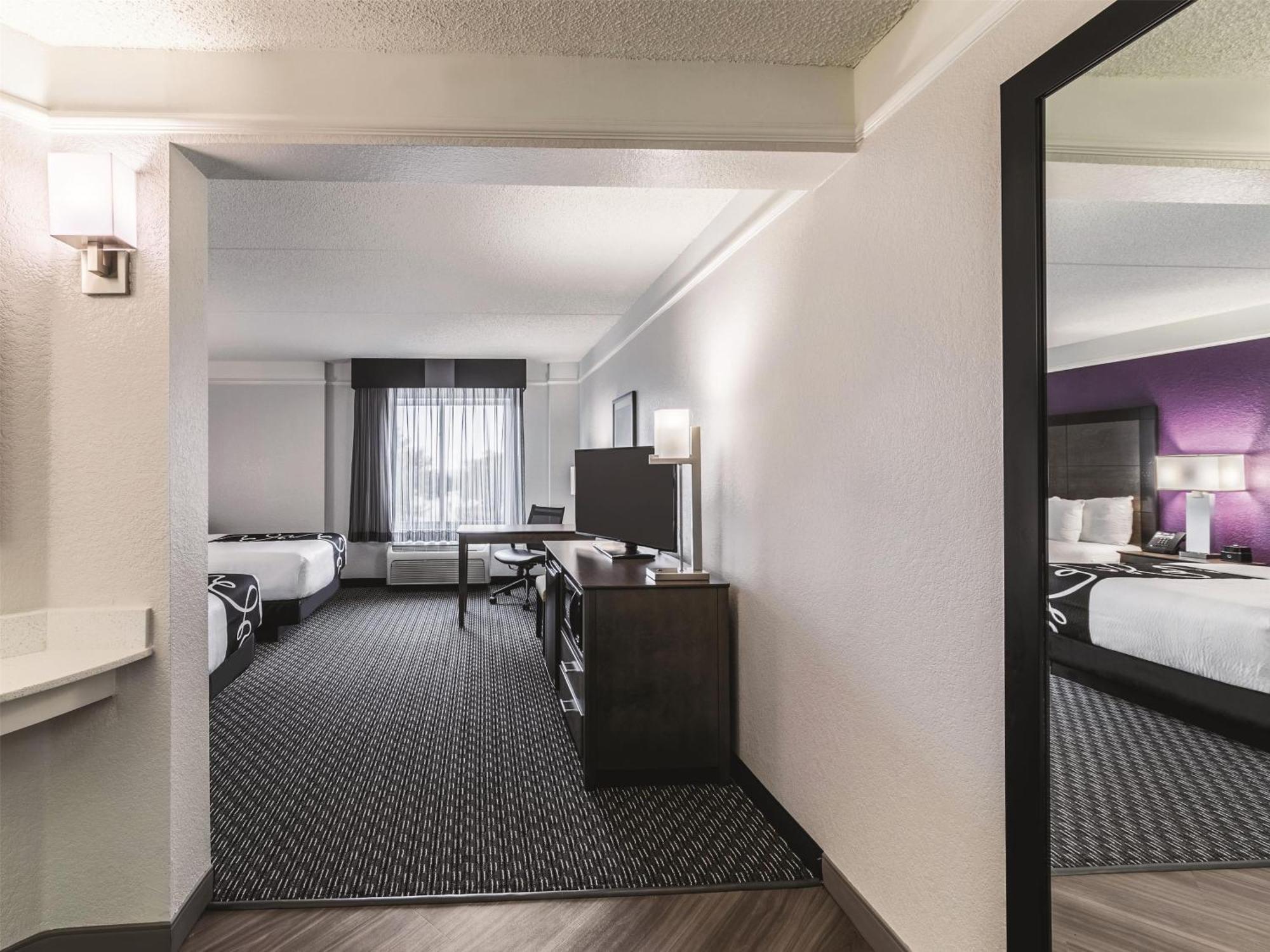 La Quinta By Wyndham Airport Hotel Austin