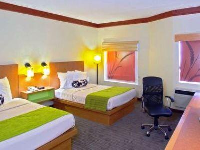 Hotel La Quinta By Wyndham Airport Austin