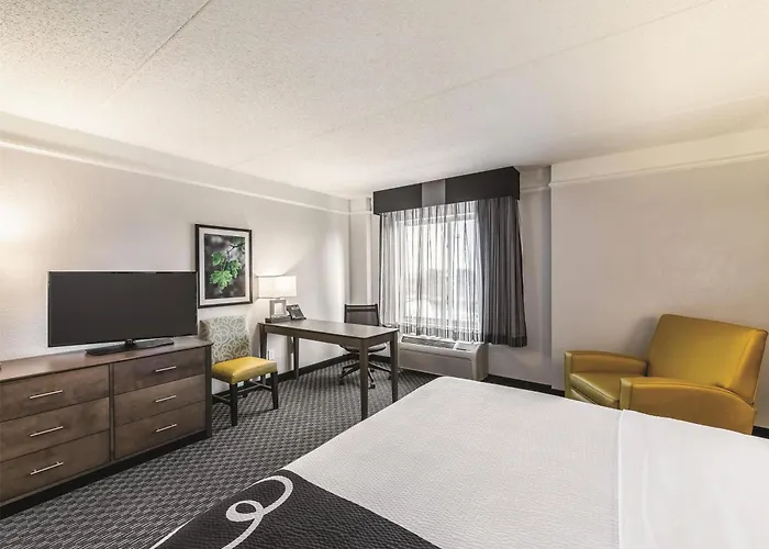 La Quinta By Wyndham Austin Airport