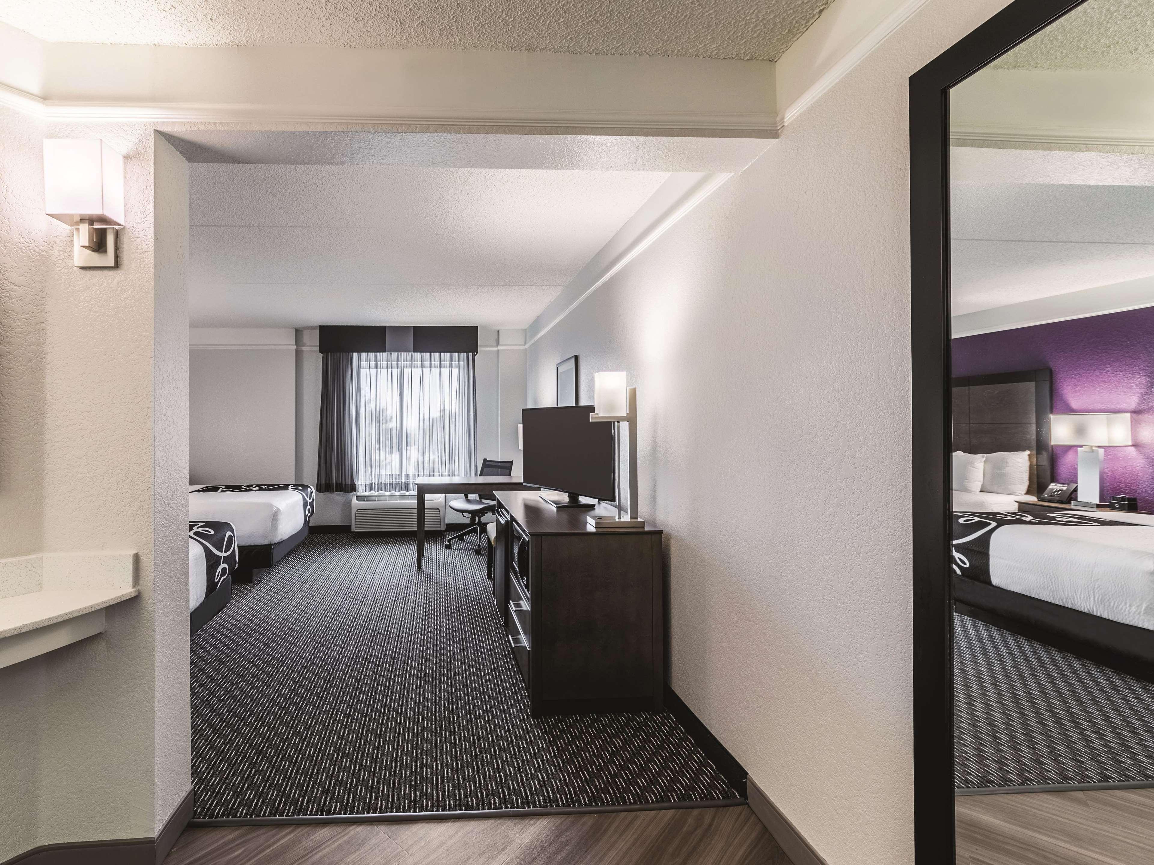La Quinta By Wyndham Airport Hotel Austin