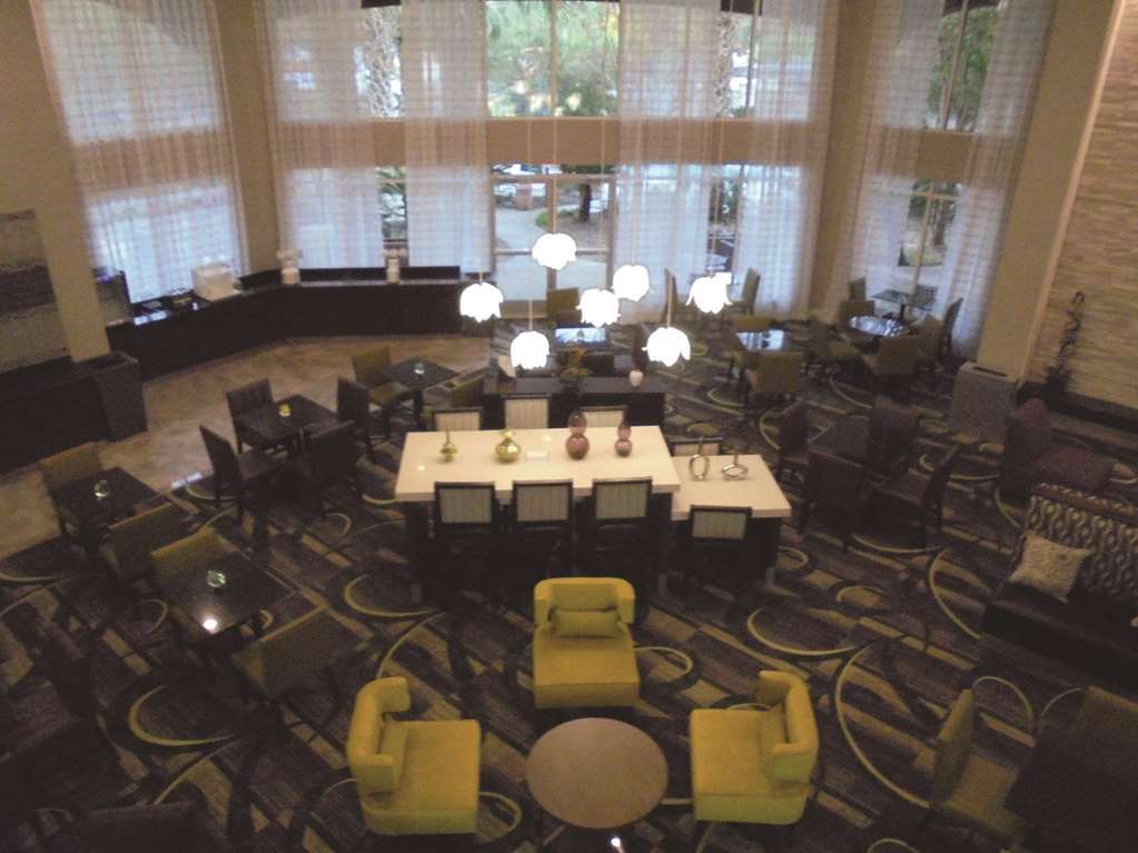 Hotel La Quinta By Wyndham Airport
