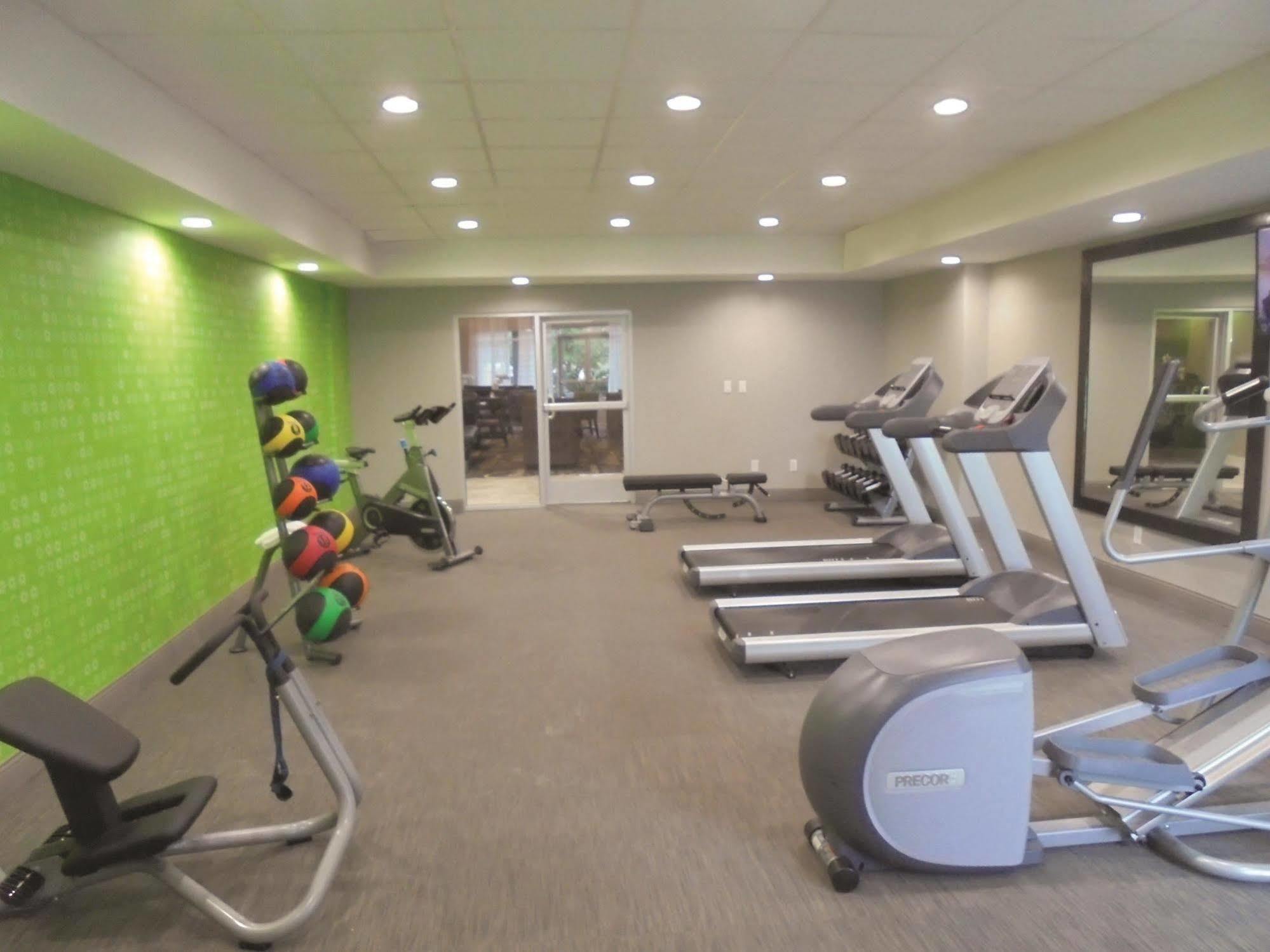 La Quinta By Wyndham Airport 3*
